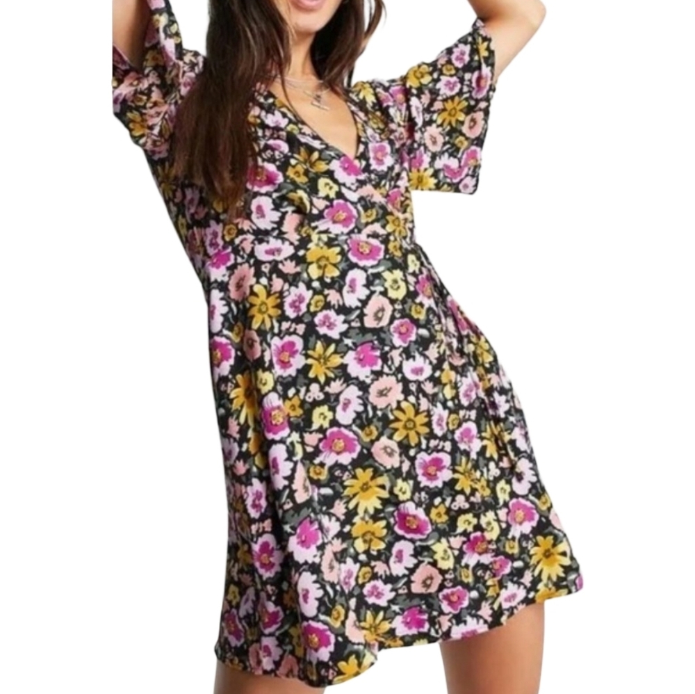 Topshop Floral Wrap Mini Dress Short Flutter Sleeve V-Neck Black‎ Multi Color